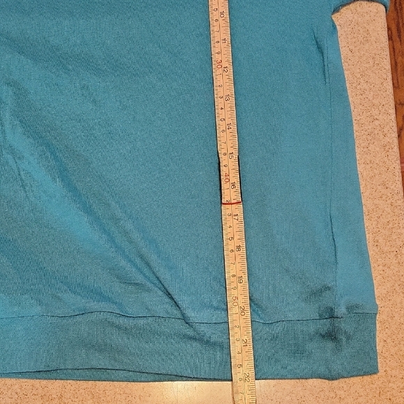 Poof! Women's Teal Long Sleeve Stretchy Shirt Size Large - Picture 11 of 11